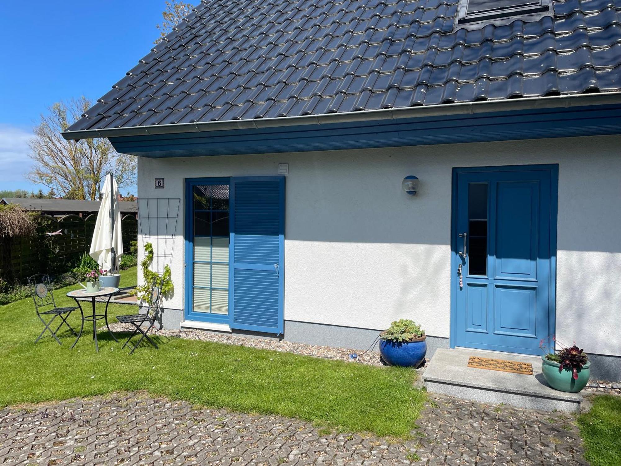 Ferienhaus Biedermann Wiek auf Rügen Exterior foto